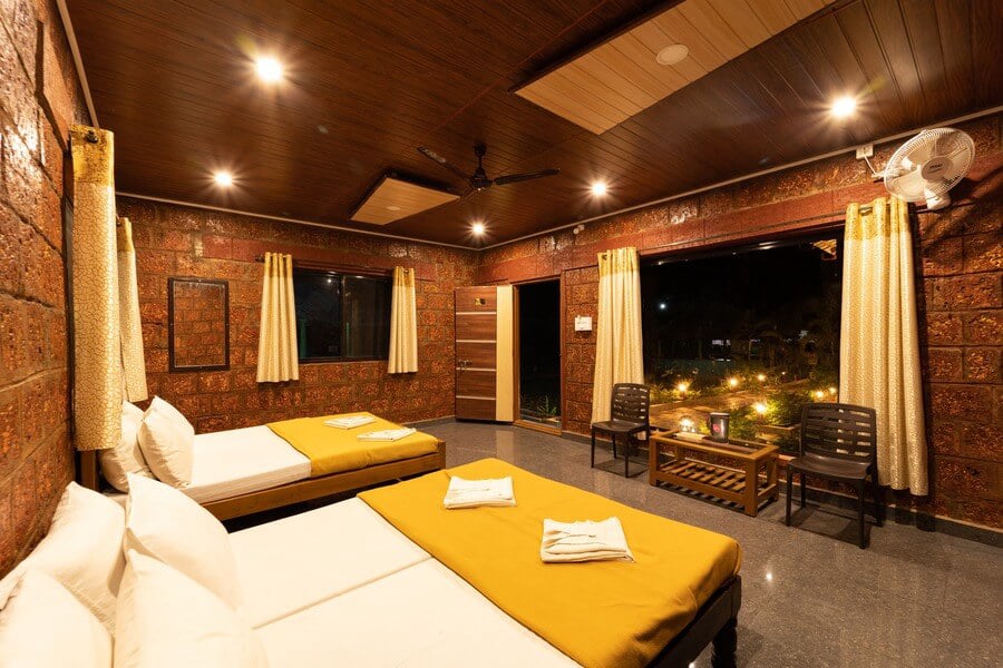 Wild Wings Dandeli | Deluxe Room